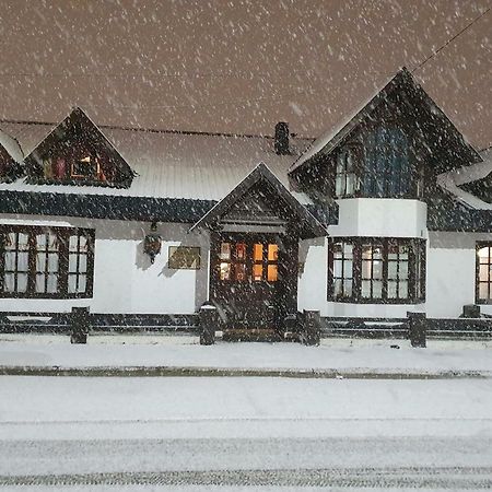 Hosteria Residencia Linares Ushuaia Zewnętrze zdjęcie