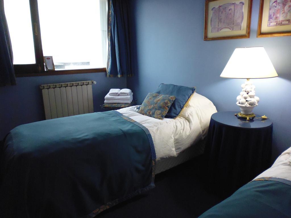 Hosteria Residencia Linares Ushuaia Pokój zdjęcie
